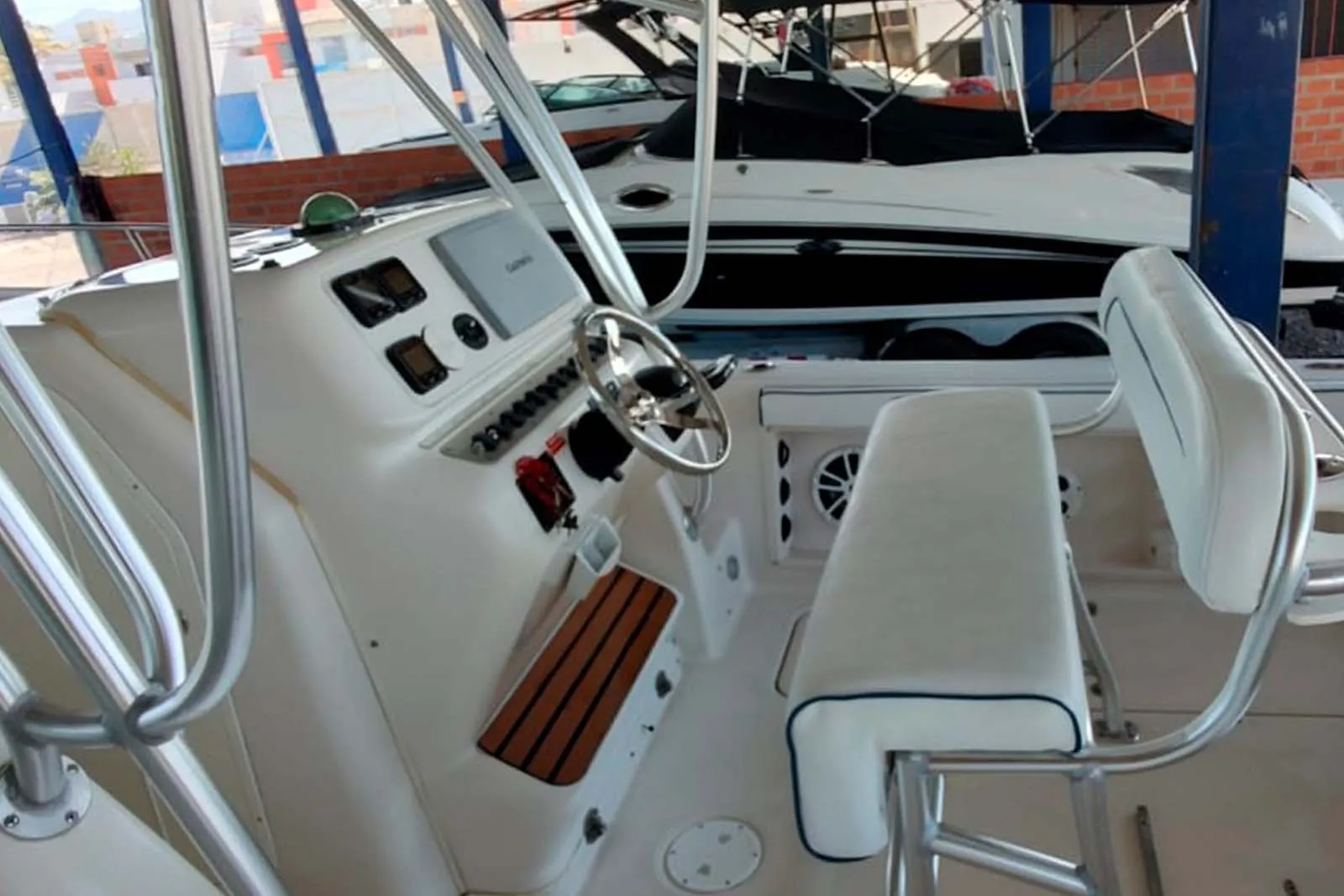 Cobia 316CC 2009 3