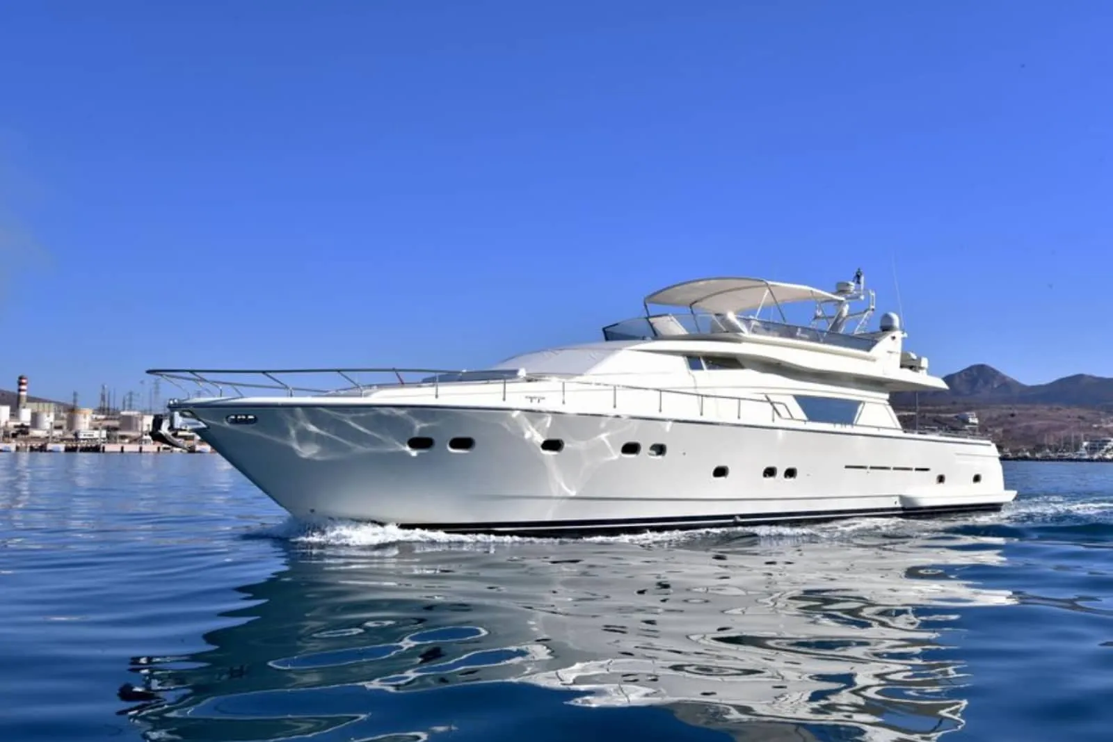 Ferreti 80 1997